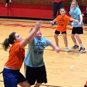 Meet your Posher, Cassandra